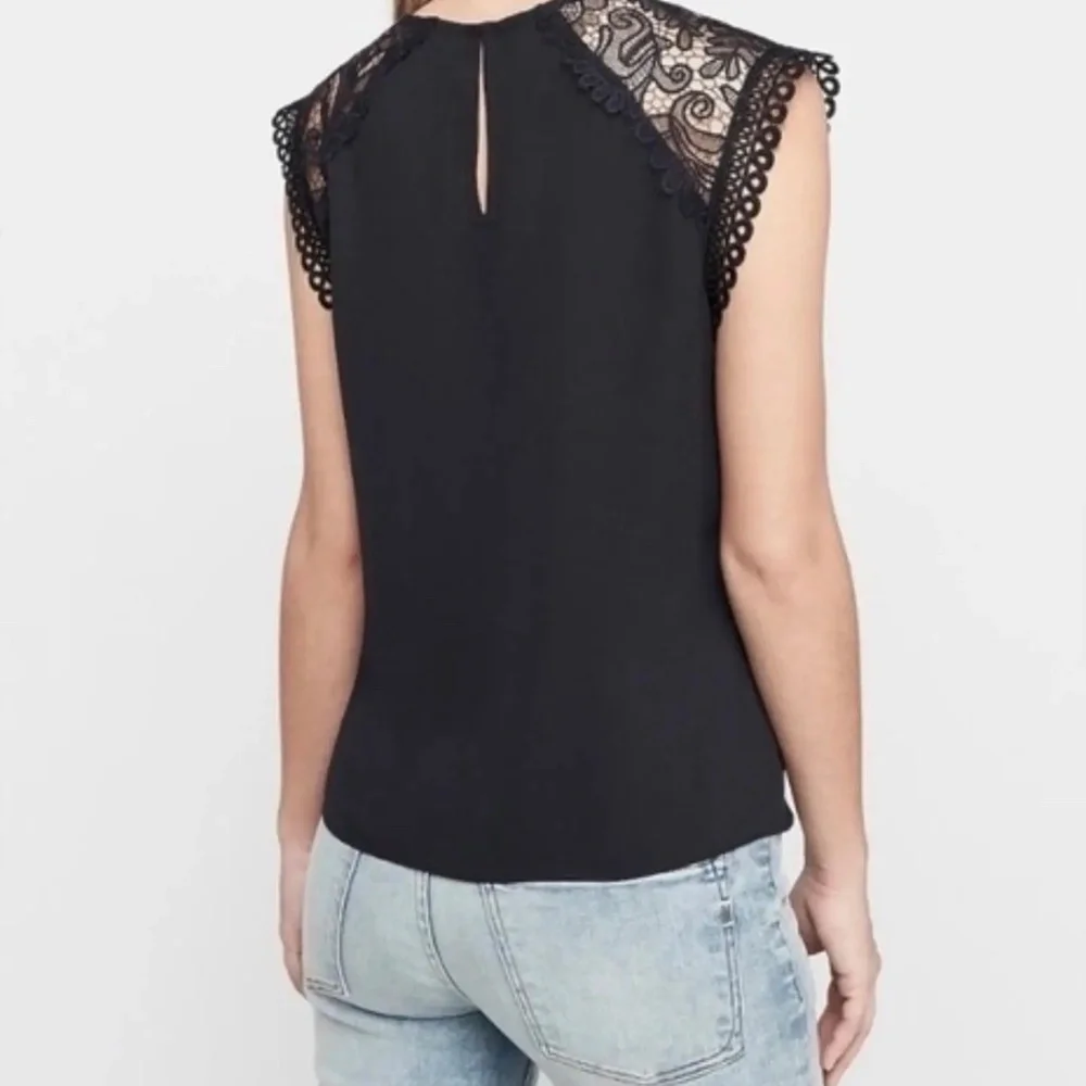 Express - Black Top with Lace & Scallop Detailed Cap Sleeves - Size: Large - Picture 2 of 6